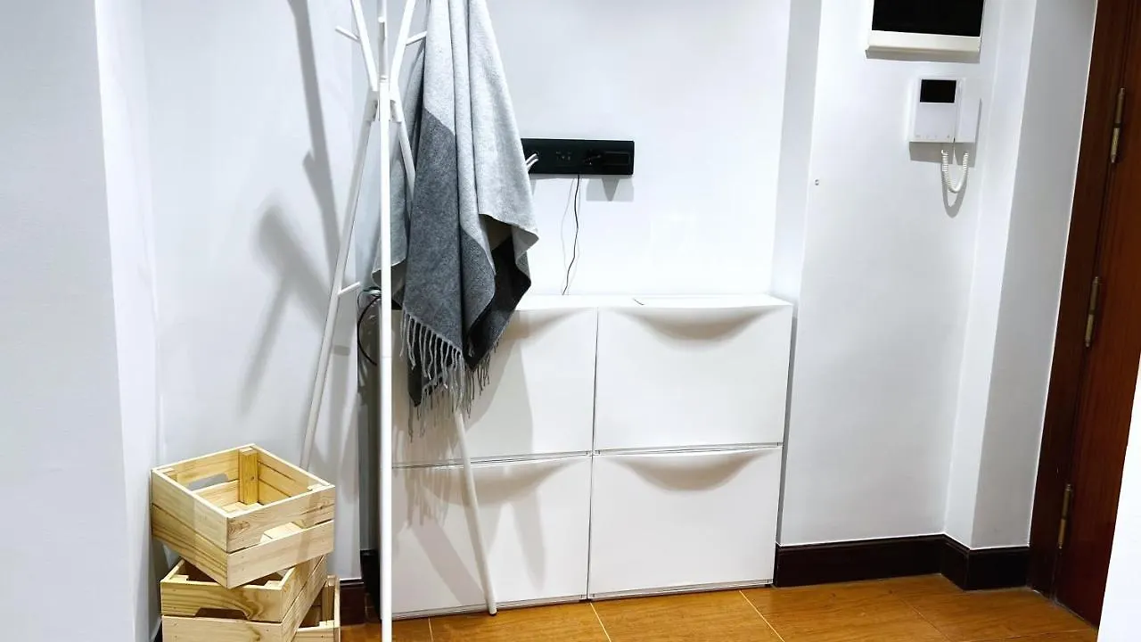 Blas De Otero, Vivienda Turistica Reformada Con Wifi Bilbao 0*,  Spain